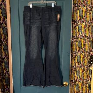 Flared high waist jeans